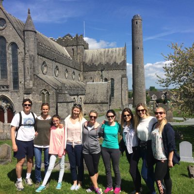 women at kilkenny castle